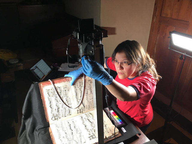 Martha digitizing GuatC1